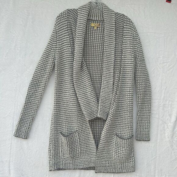 Vera Wang Princess Grey Silver Open Duster Cardigan Sweater Small Shawl Pockets - Picture 1 of 8